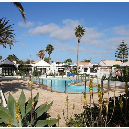 Estrella Del Mar 8. 1 Bedroom Villa With Pool And Gardens 300 Metres From The Beach Corralejo Exterior photo